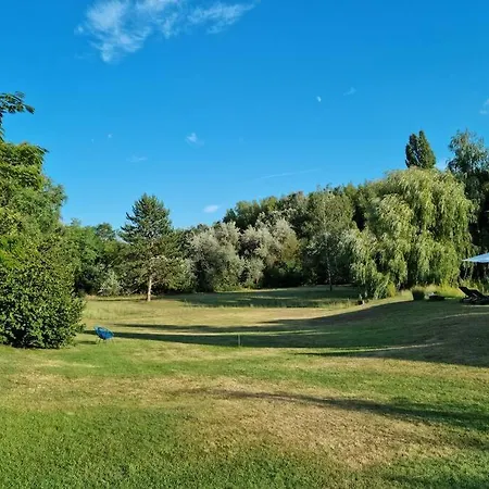 2 Im Natur-resort Pool, Schwimmteich & Sauna Nyaraló *