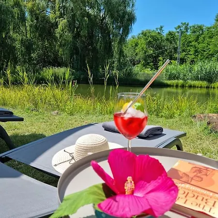 2 Im Natur-resort Pool, Schwimmteich & Sauna Nyaraló *