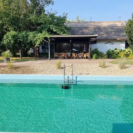 Case de vacanță 2 Im Natur-resort Pool, Schwimmteich & Sauna